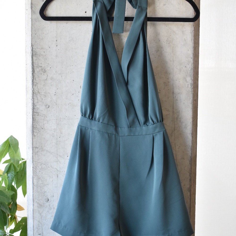 sparkle & fade silky halter romper - Picture 4 of 5